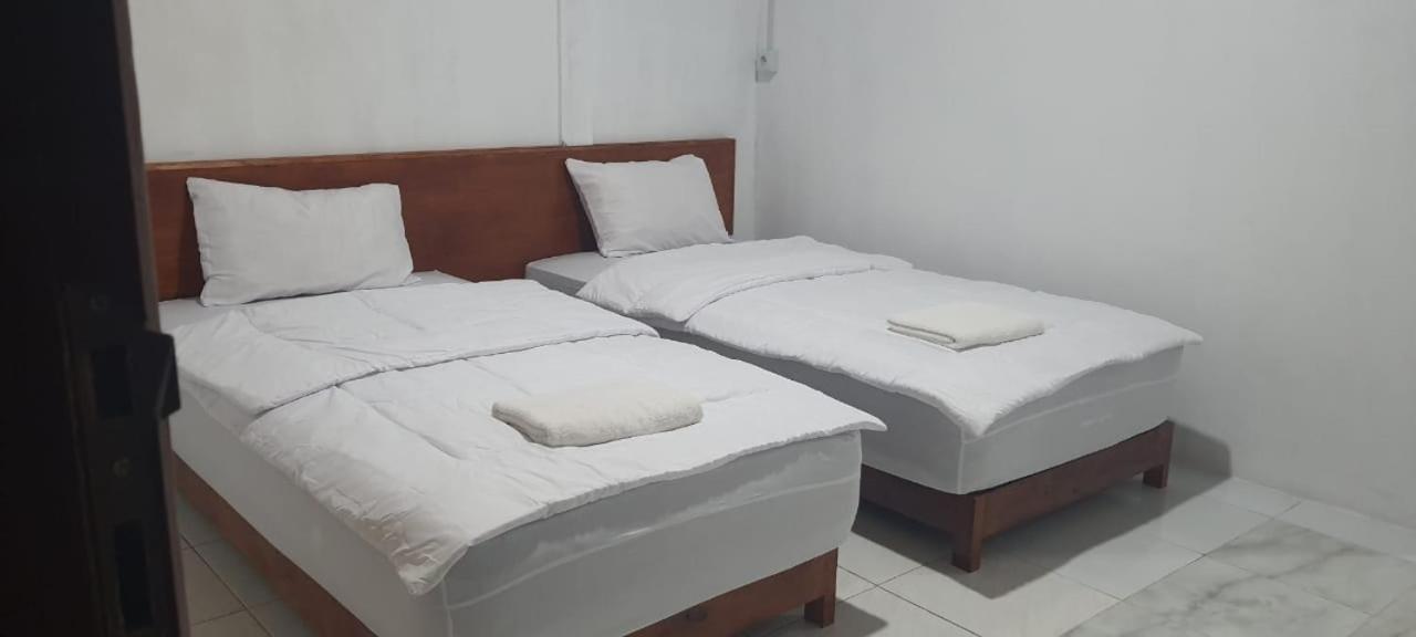 Arthur Homestay Telescope Mentawai Tua Pejat Εξωτερικό φωτογραφία