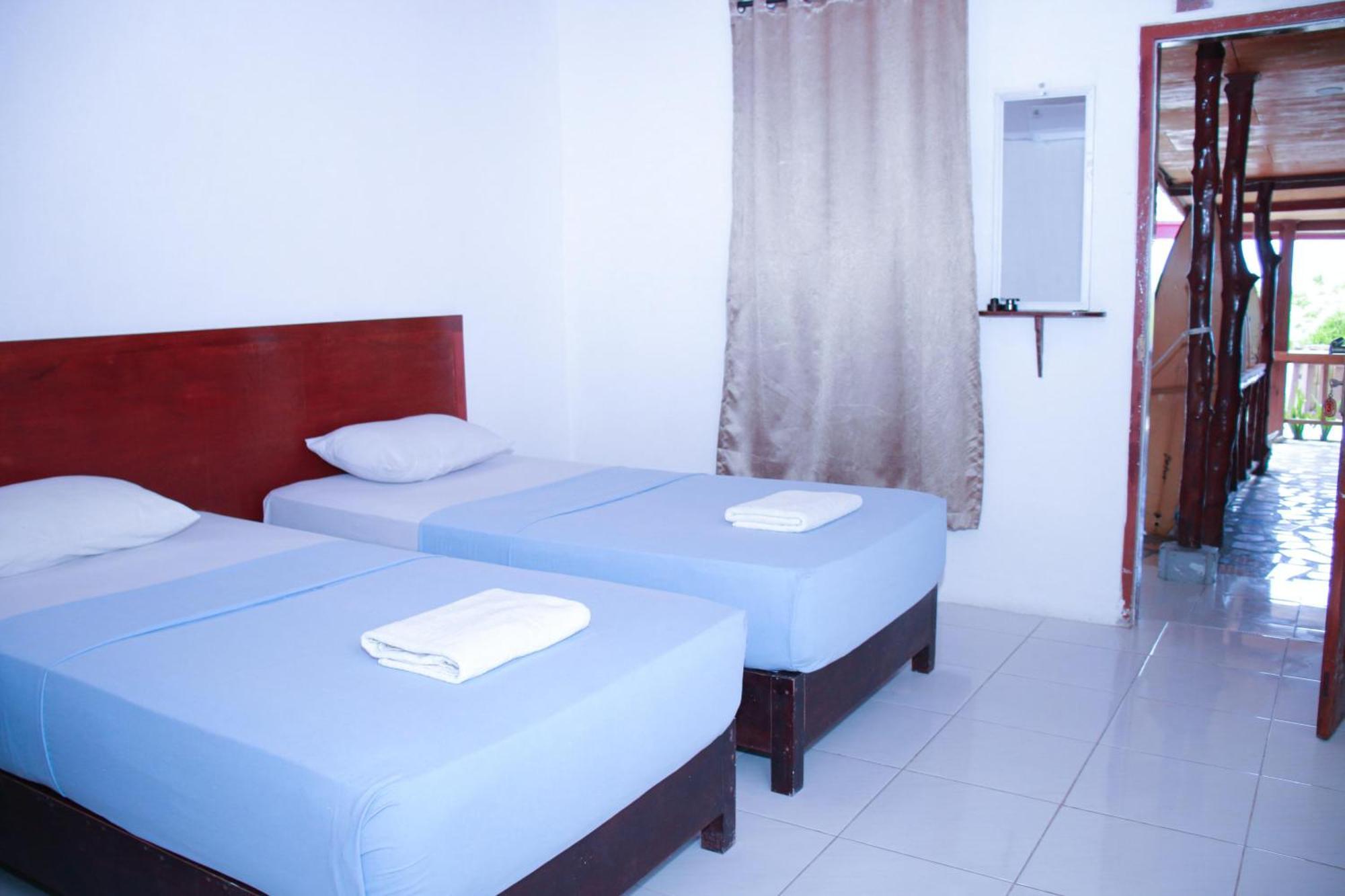 Arthur Homestay Telescope Mentawai Tua Pejat Εξωτερικό φωτογραφία