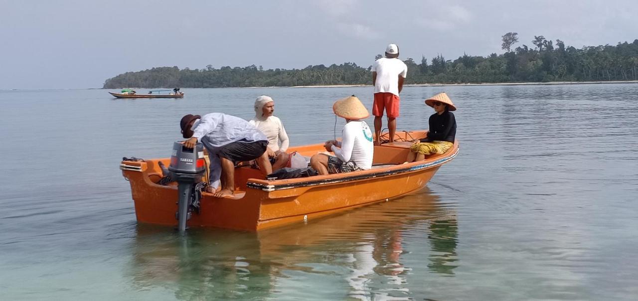 Arthur Homestay Telescope Mentawai Tua Pejat Εξωτερικό φωτογραφία